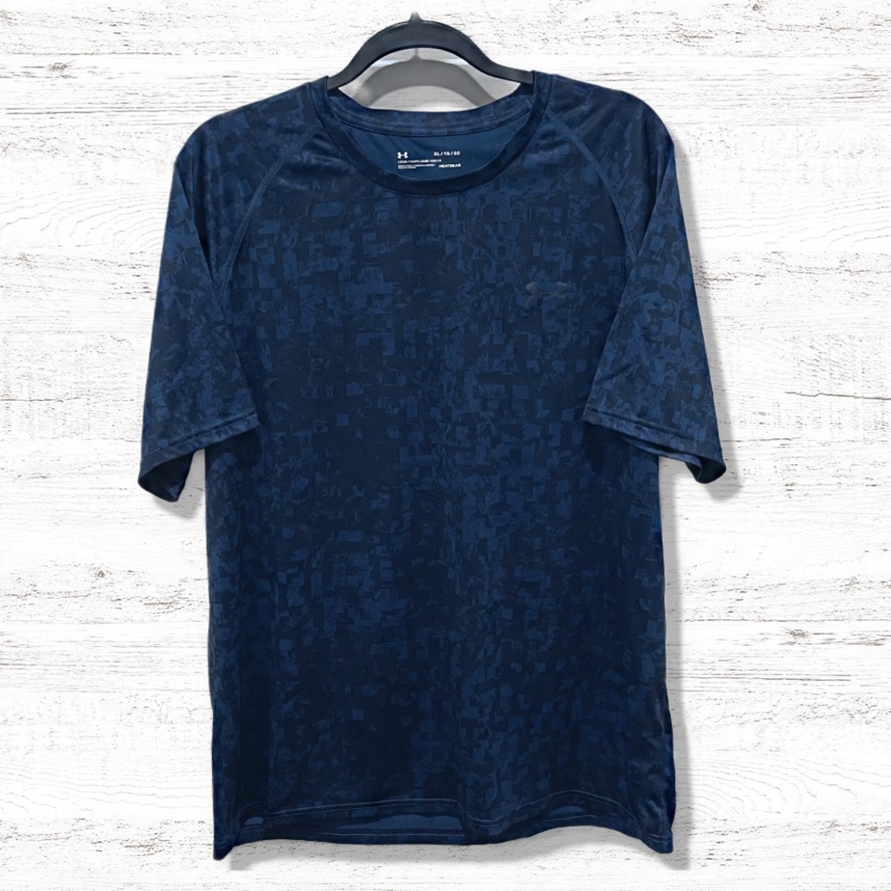 Under Armour Heatgear Men’s Blue Digital Camo Long Sleeve T Shirt Size XL